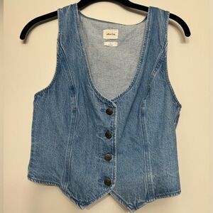 Aritzia Wilfred Denim Vest